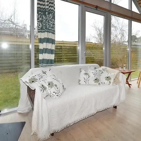Two-bedroom Holiday In Karrebaksminde *